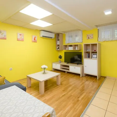 شقة Medak Center Nena