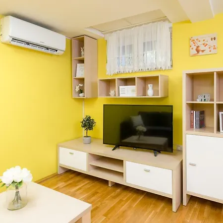 Medak City Center Nena