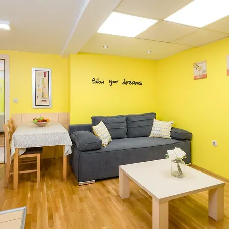 Medak City Center Nena